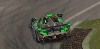 iRacing: Spotter Now Warns Dangerous Track Re-entries