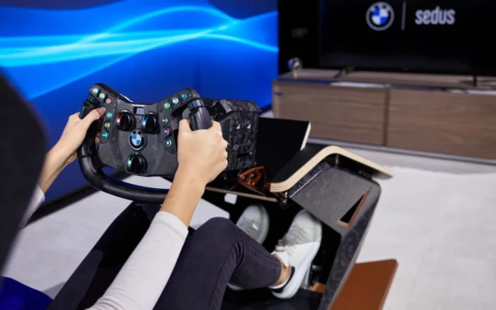 Podium Steering Wheel BMW M4 GT3 15
