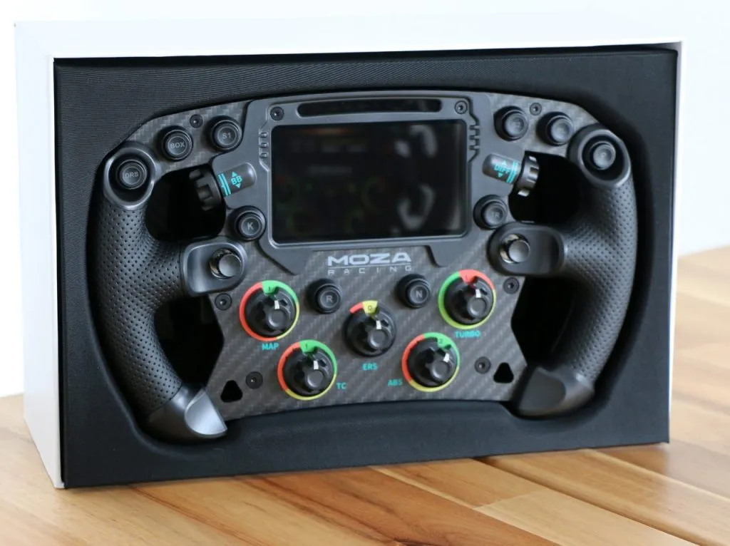 re moza racing fsr steering wheel review 1670