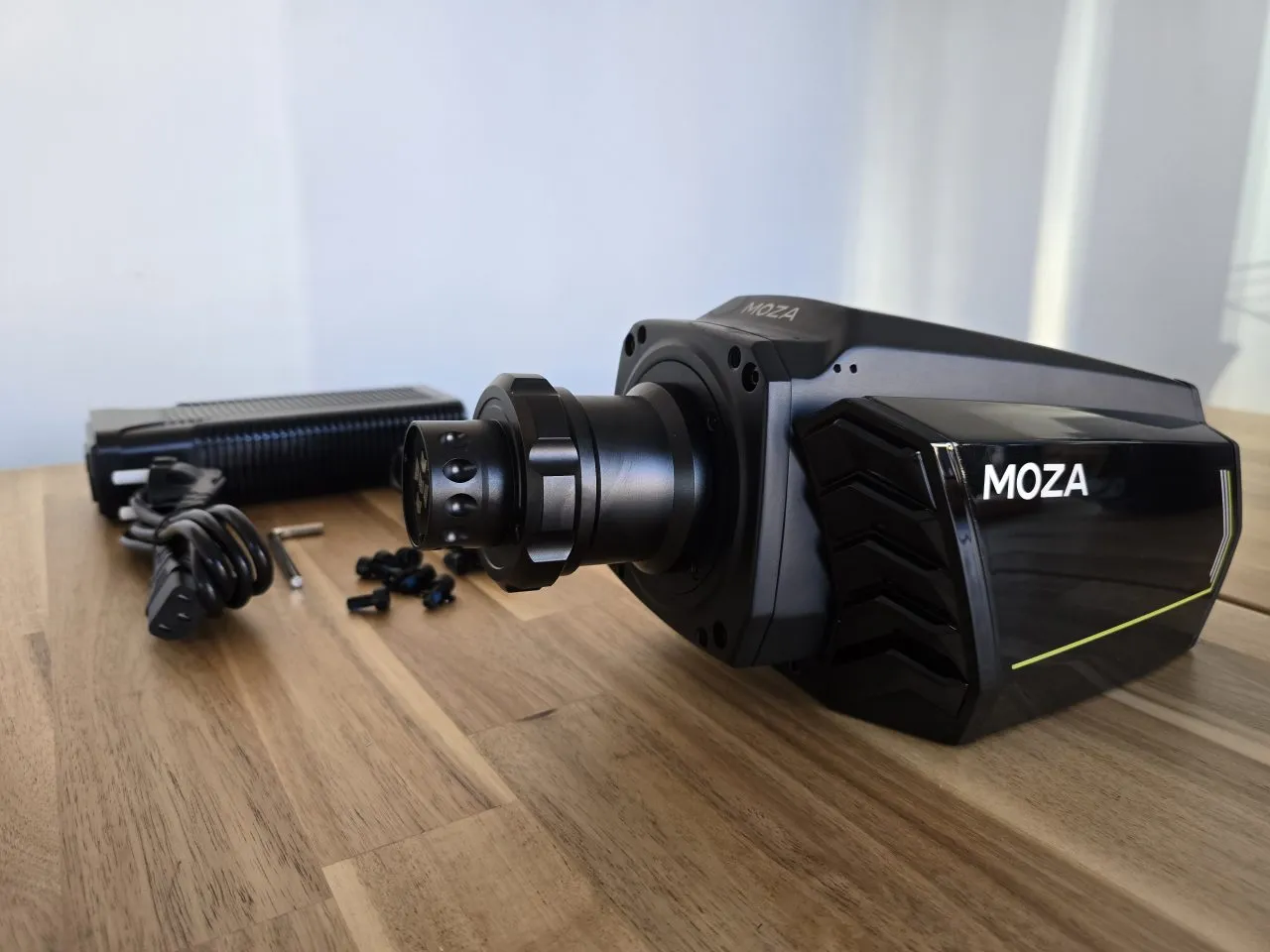 Moza Racing R16 Wheelbase - Ultimate In Depth Review - BoxThisLap