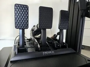 moza racing mbooster active pedal review 173103