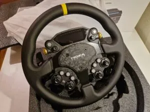 moza racing cs pro steering wheel review 174238